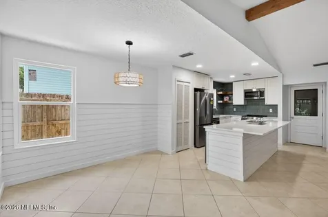 1031 24th Street N Jacksonville Beach FL 32250