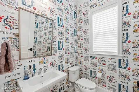 2527 Pineridge Road Jacksonville FL 32207