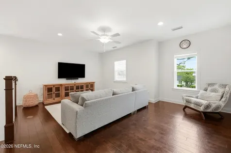 2527 Pineridge Road Jacksonville FL 32207