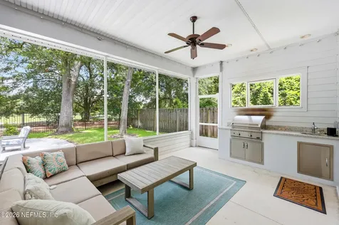 2527 Pineridge Road Jacksonville FL 32207