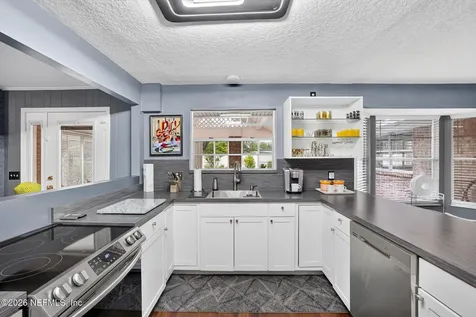 8620 San Servera Drive W Jacksonville FL 32217