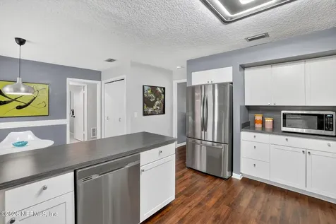 8620 San Servera Drive W Jacksonville FL 32217