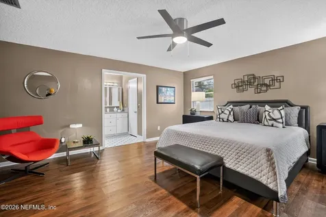 8620 San Servera Drive W Jacksonville FL 32217