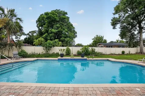 8620 San Servera Drive W Jacksonville FL 32217