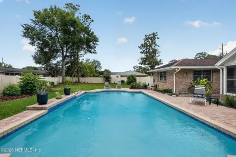8620 San Servera Drive W Jacksonville FL 32217