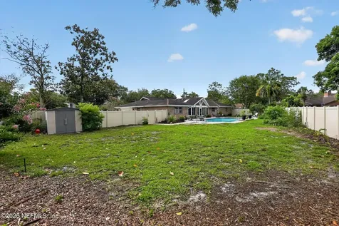 8620 San Servera Drive W Jacksonville FL 32217