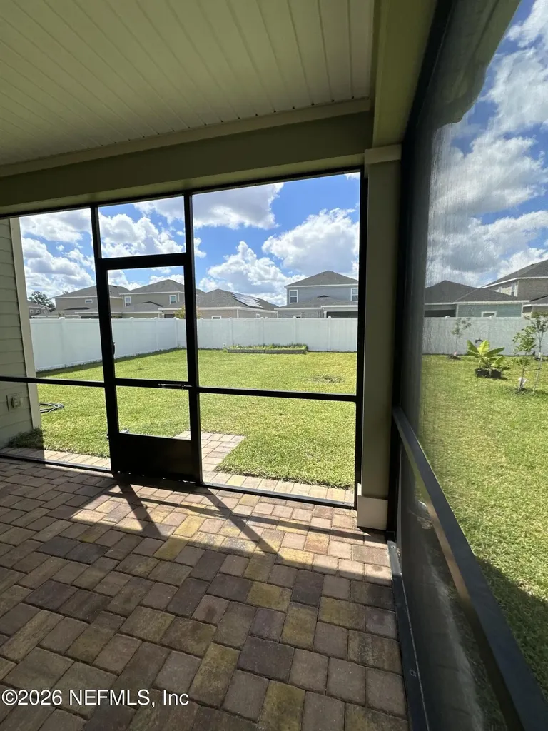 4002 Haydon Burns Place Jacksonville FL 32217
