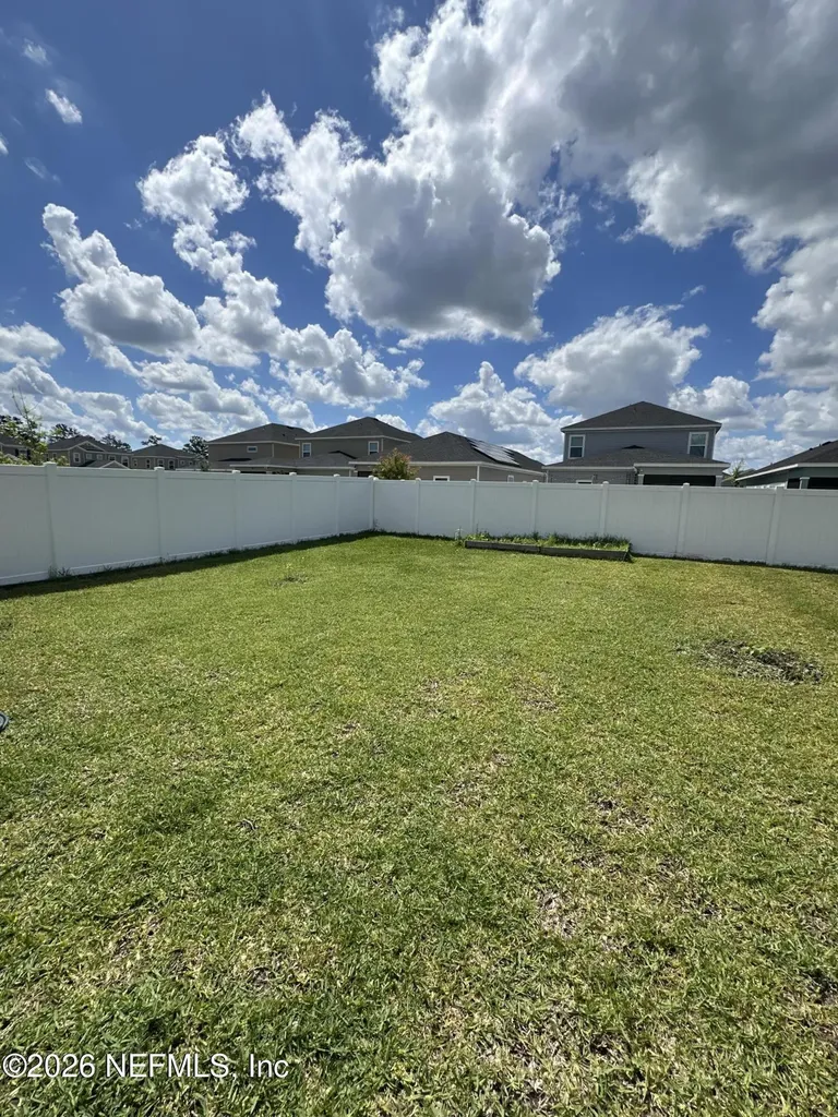 4002 Haydon Burns Place Jacksonville FL 32217
