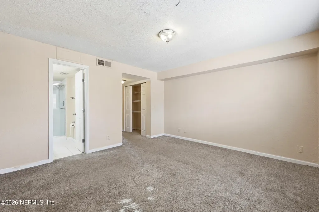 6654 Bell Tower Court Jacksonville FL 32217
