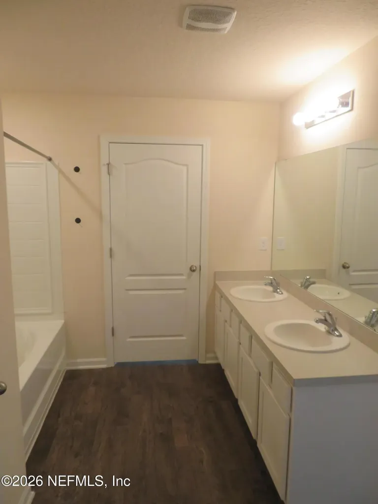 2482 Oak Stream Drive Green Cove Springs FL 32043