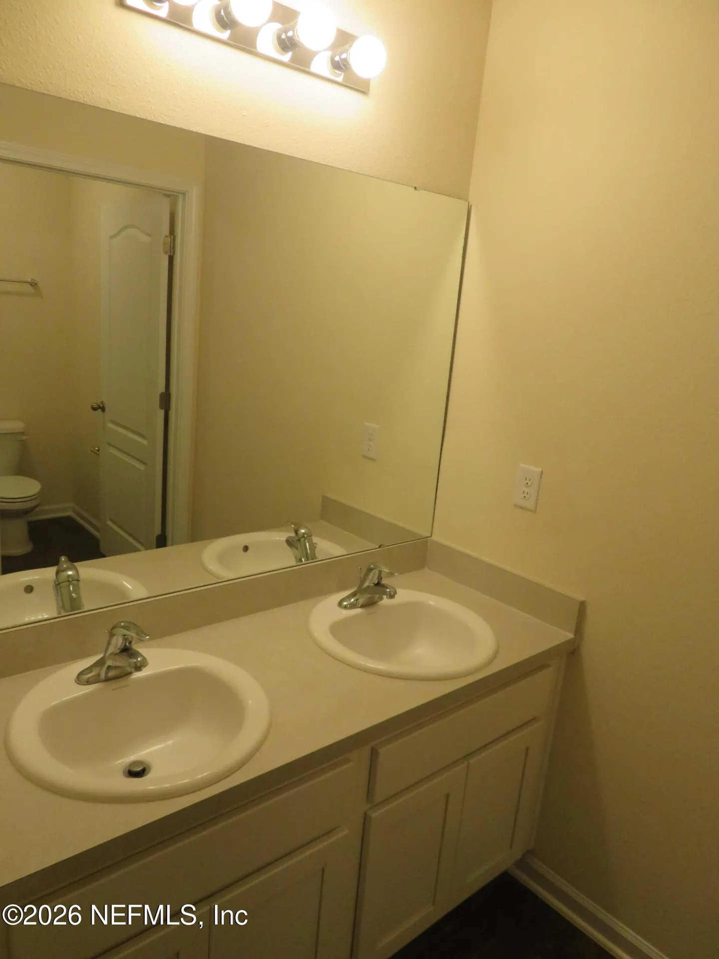 2482 Oak Stream Drive Green Cove Springs FL 32043