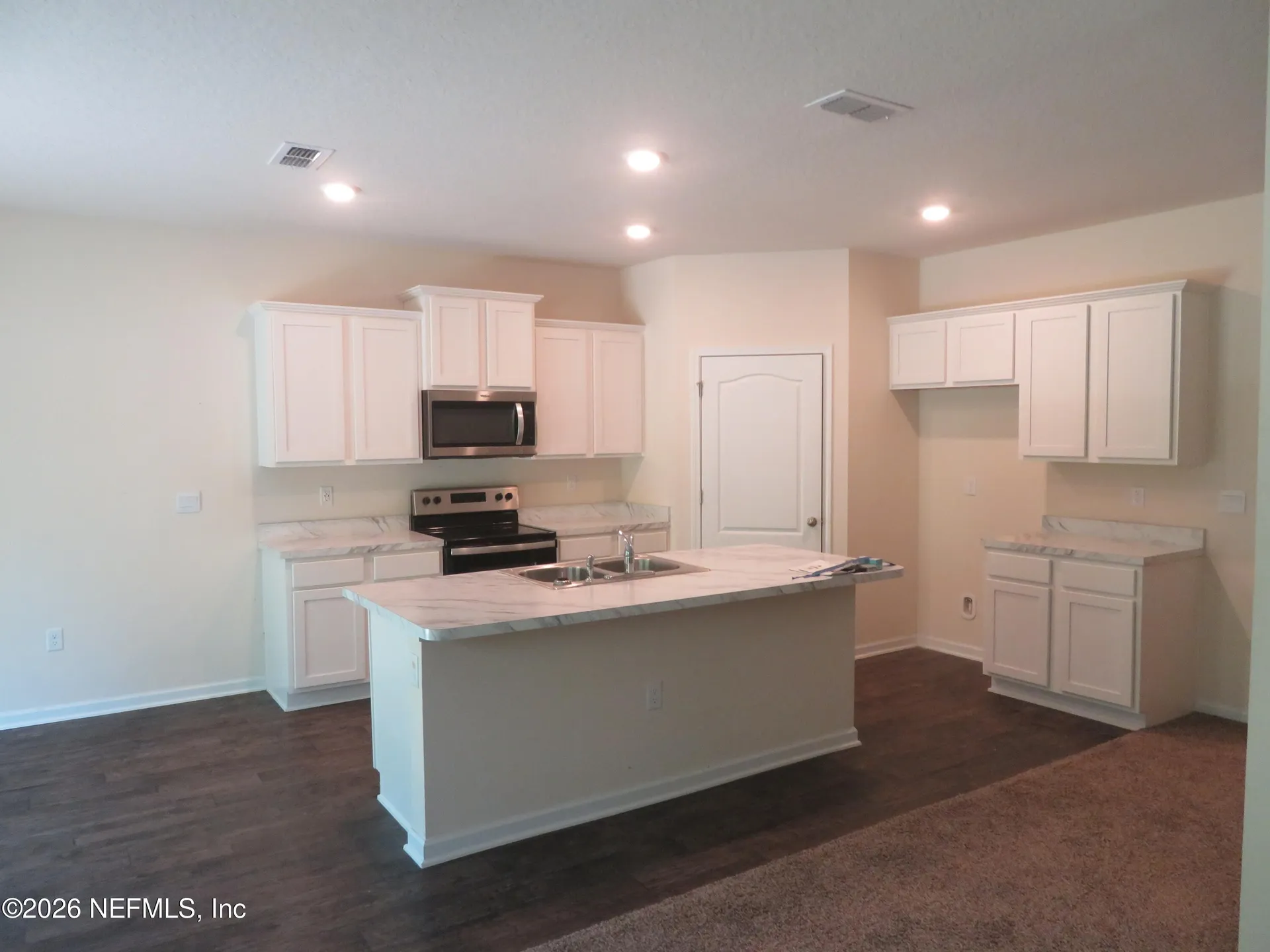 2482 Oak Stream Drive Green Cove Springs FL 32043
