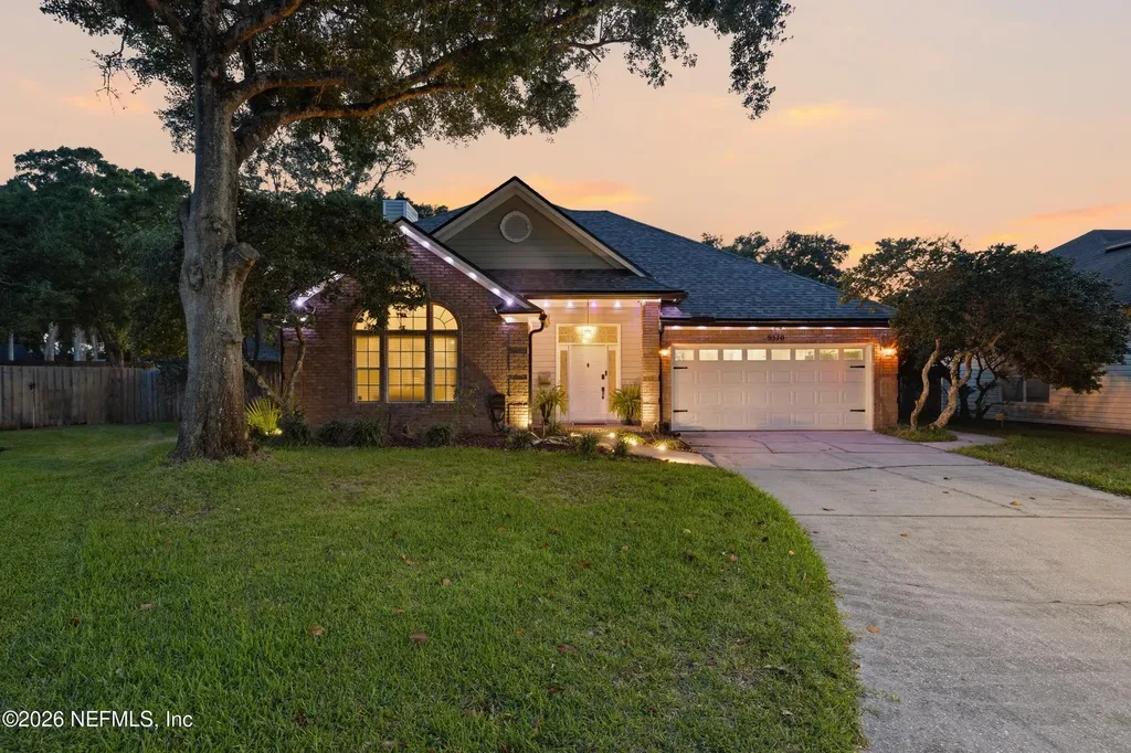 9370 Jaybird Circle E Jacksonville FL 32257