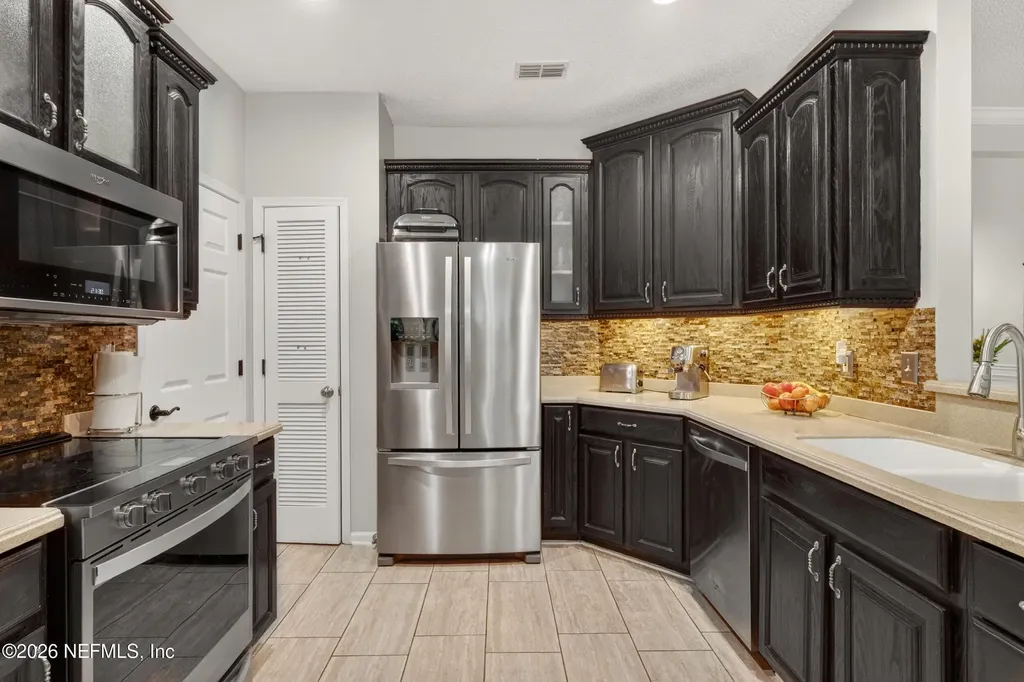 9370 Jaybird Circle E Jacksonville FL 32257