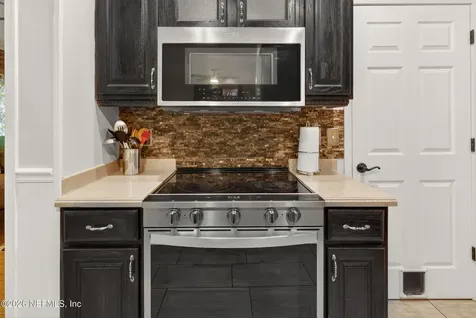 9370 Jaybird Circle E Jacksonville FL 32257