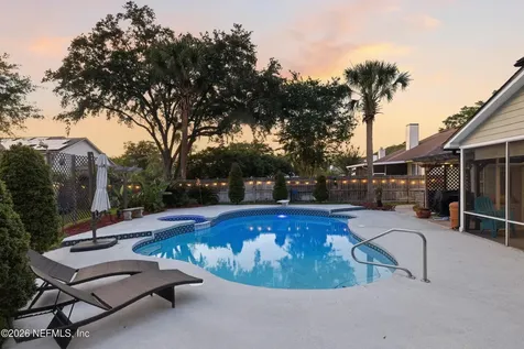 9370 Jaybird Circle E Jacksonville FL 32257