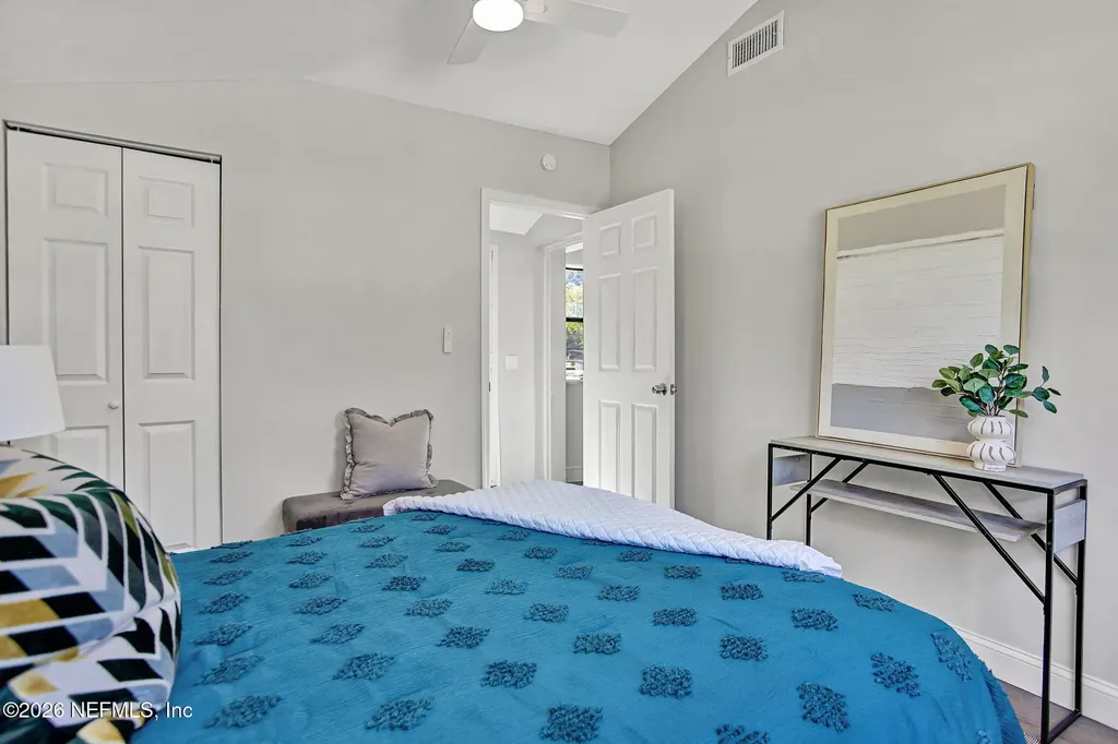 2425 Holmes Street Jacksonville FL 32207