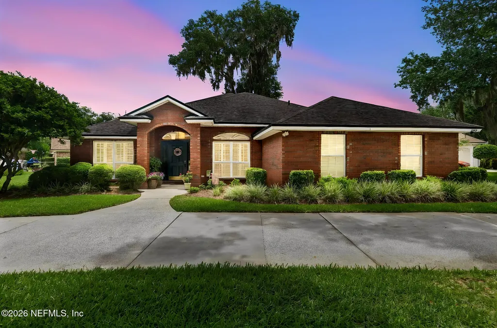 1753 Rising Oaks Drive Jacksonville FL 32223