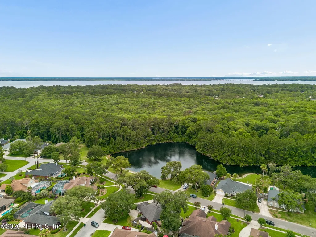 1753 Rising Oaks Drive Jacksonville FL 32223