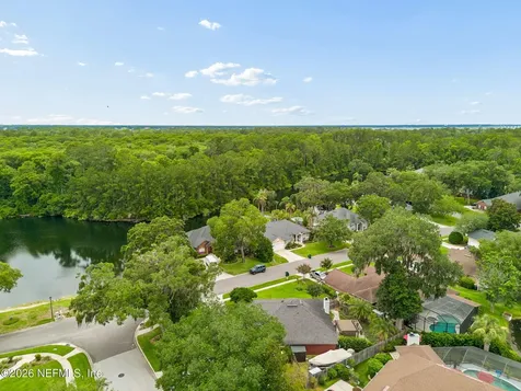 1753 Rising Oaks Drive Jacksonville FL 32223