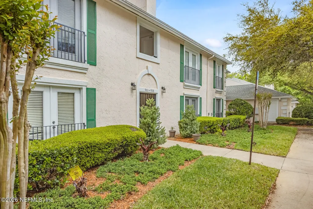 13715 Richmond Park Drive Jacksonville FL 32224