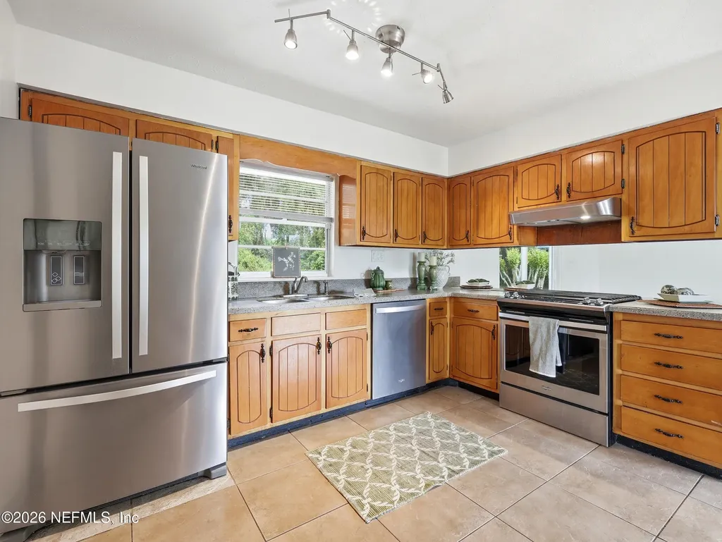200 Mango Drive Palatka FL 32177