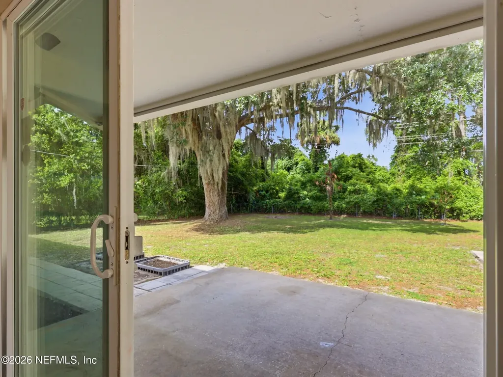 200 Mango Drive Palatka FL 32177