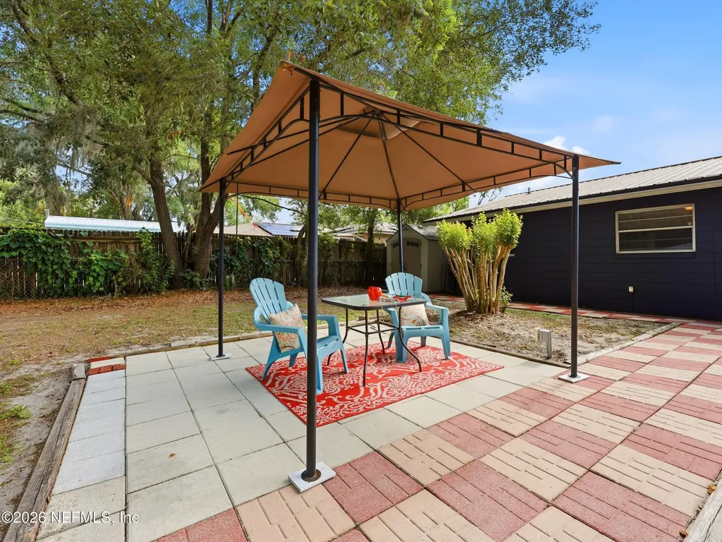 200 Mango Drive Palatka FL 32177