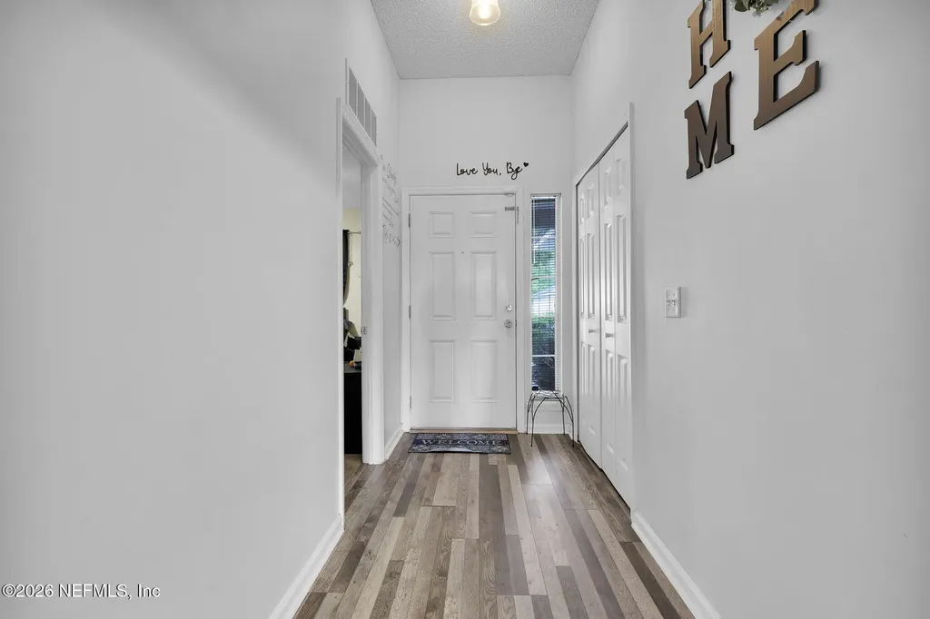 8267 Stelling Drive Jacksonville FL 32244