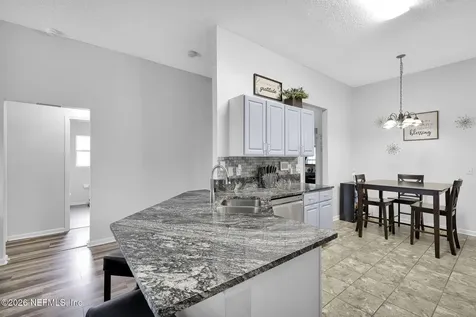 8267 Stelling Drive Jacksonville FL 32244