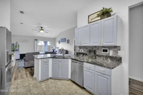 8267 Stelling Drive Jacksonville FL 32244