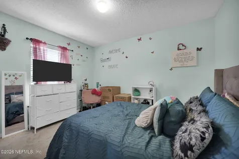 8267 Stelling Drive Jacksonville FL 32244