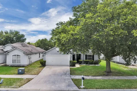 8267 Stelling Drive Jacksonville FL 32244