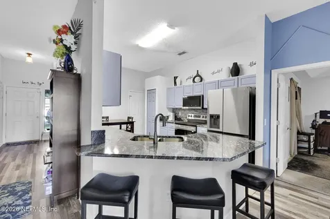 8267 Stelling Drive Jacksonville FL 32244