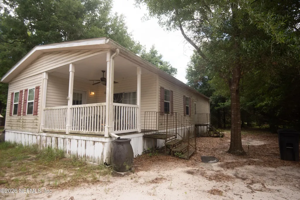123 Folklore Drive Satsuma FL 32189