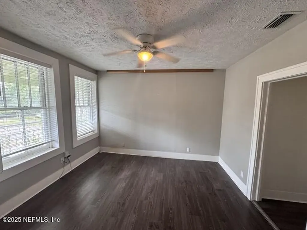 1153 Walnut Street Jacksonville FL 32206