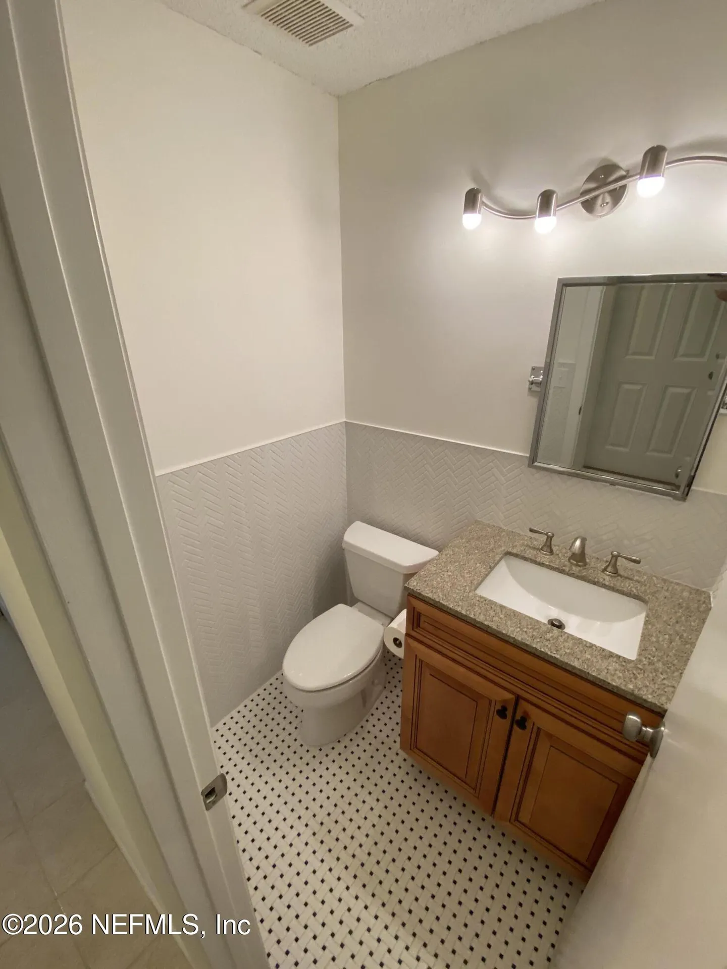 8562 Sturbridge Circle W Jacksonville FL 32244