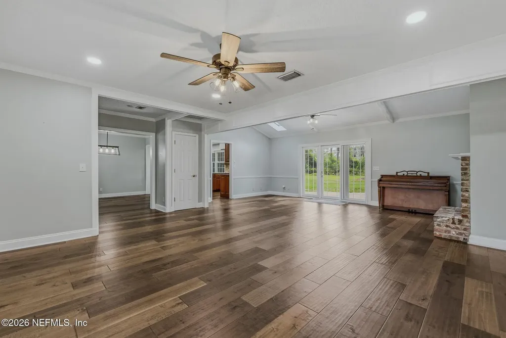 5001 Water Oak Lane Jacksonville FL 32210