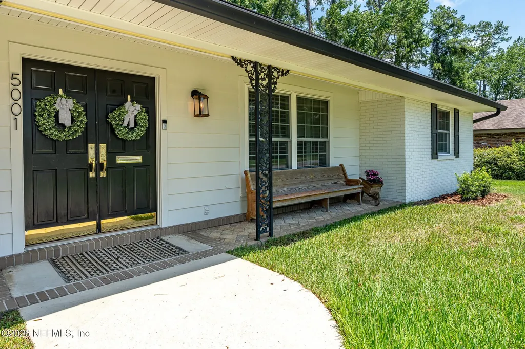 5001 Water Oak Lane Jacksonville FL 32210