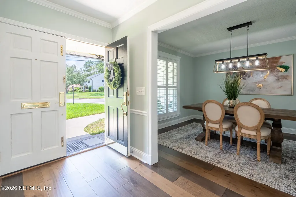 5001 Water Oak Lane Jacksonville FL 32210