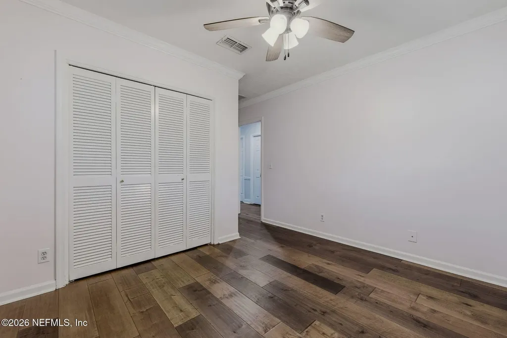 5001 Water Oak Lane Jacksonville FL 32210