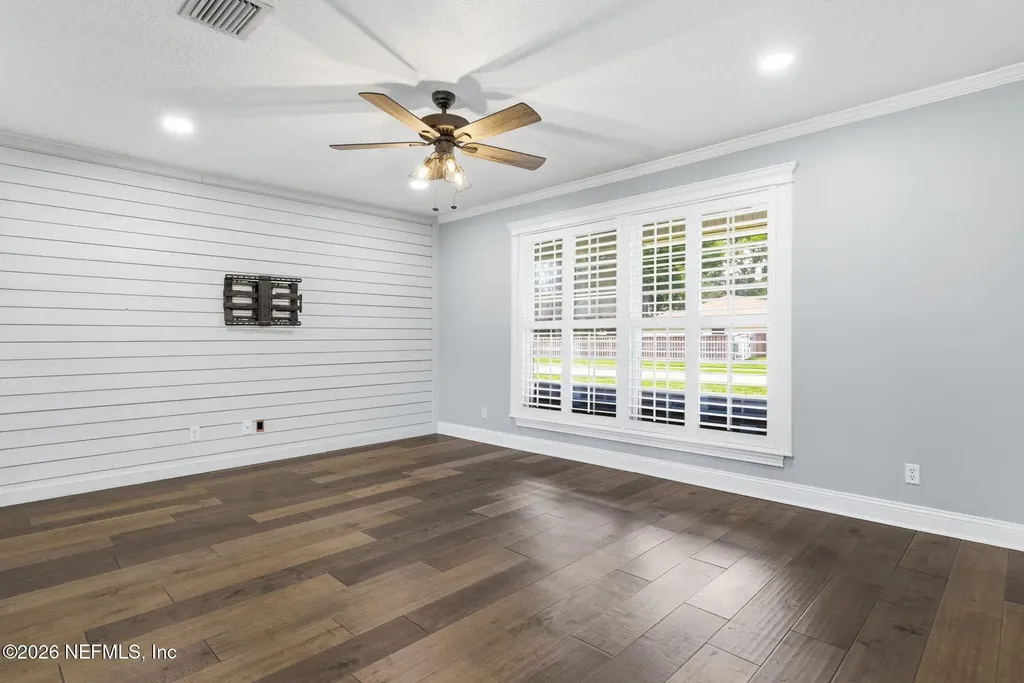 5001 Water Oak Lane Jacksonville FL 32210