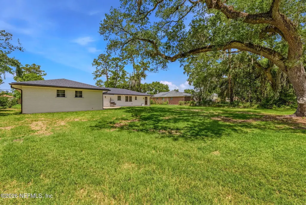 5001 Water Oak Lane Jacksonville FL 32210