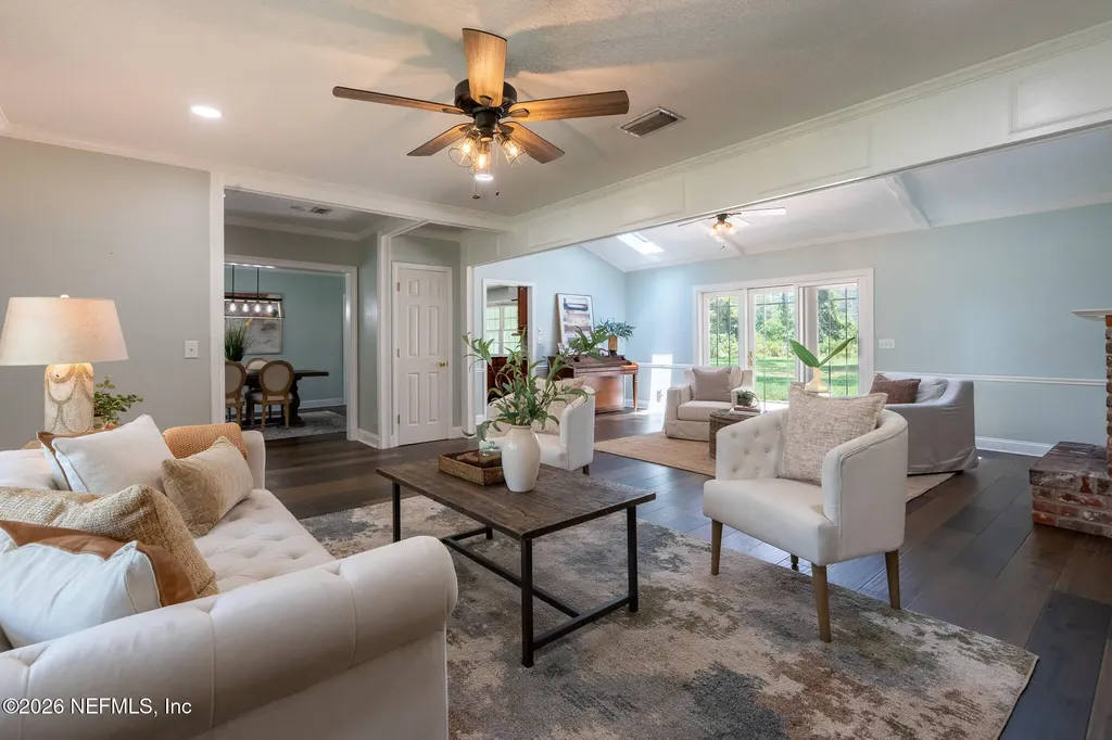 5001 Water Oak Lane Jacksonville FL 32210