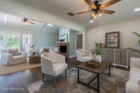 5001 Water Oak Lane Jacksonville FL 32210