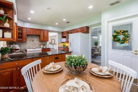 5001 Water Oak Lane Jacksonville FL 32210
