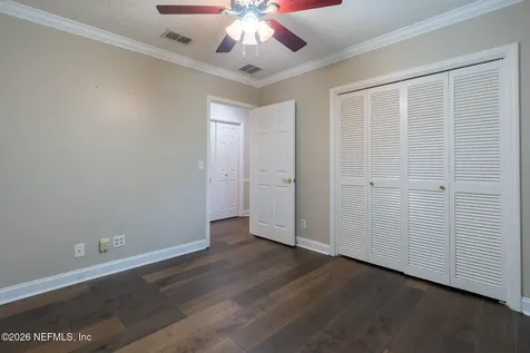 5001 Water Oak Lane Jacksonville FL 32210
