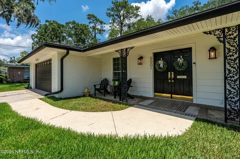 5001 Water Oak Lane Jacksonville FL 32210