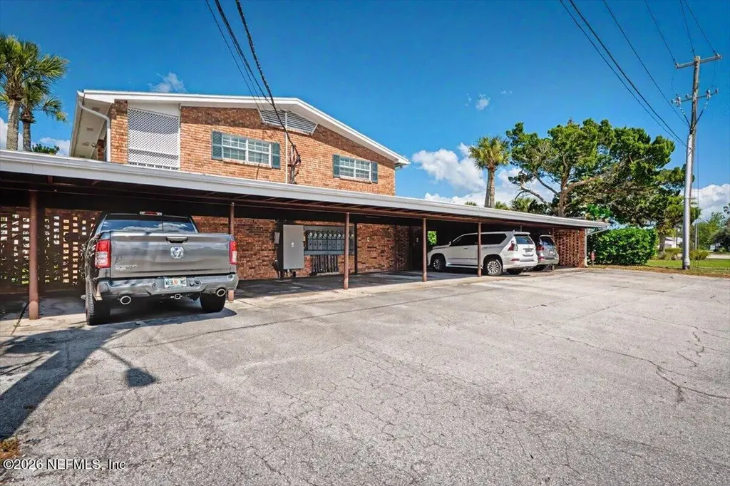 22 Comares Avenue St. Augustine FL 32080
