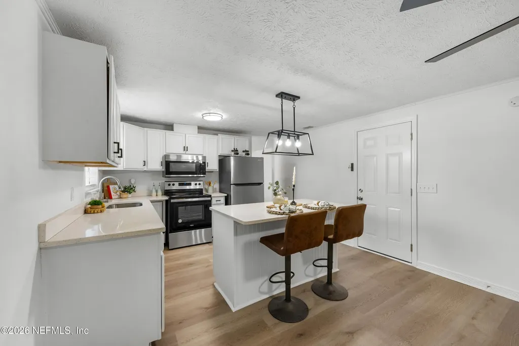 1512 Mesa Drive Jacksonville FL 32221